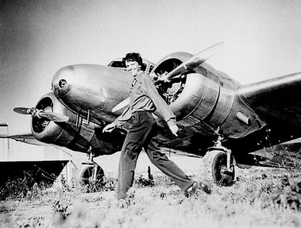 1937 Amelia Earhart disappeared with her navigator and co-pilot Fred Noonan in an attempt to circumnavigate the world